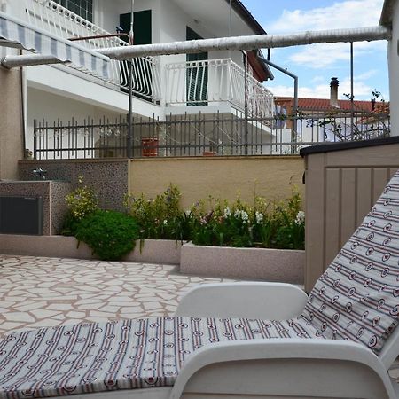 Ferienwohnung Ma-Lo Pirovac Exterior foto
