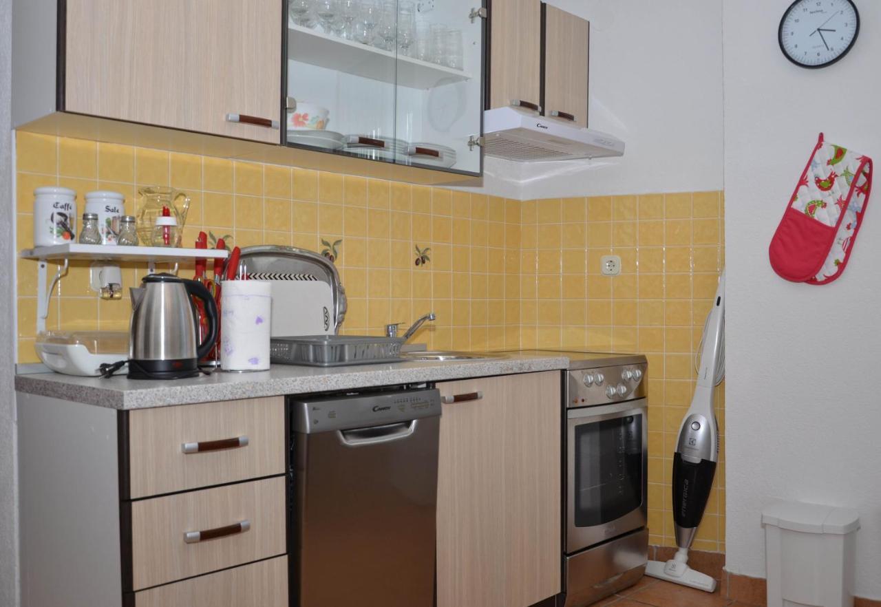 Ferienwohnung Ma-Lo Pirovac Exterior foto